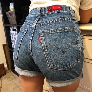 501 Levi’s Denim Shorts